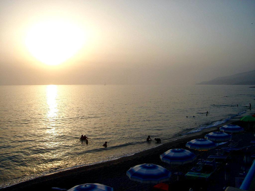 Sea Garden Hotel أكوابيسا المظهر الخارجي الصورة